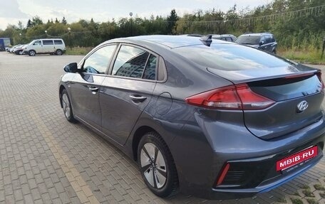 Hyundai IONIQ, 2019 год, 1 800 000 рублей, 7 фотография