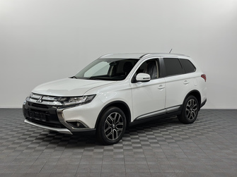 Mitsubishi Outlander III рестайлинг 2, 2015 год, 1 749 000 рублей, 1 фотография