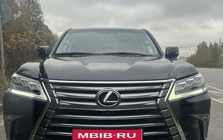 Lexus LX III, 2017 год, 7 550 000 рублей, 3 фотография