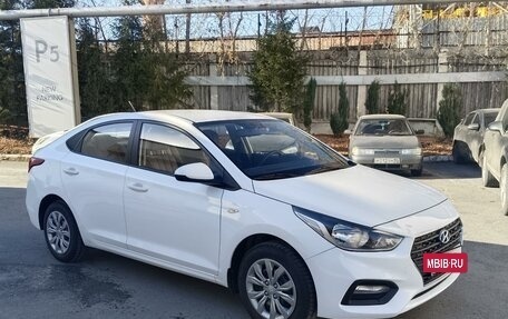 Hyundai Solaris II рестайлинг, 2019 год, 1 600 000 рублей, 3 фотография