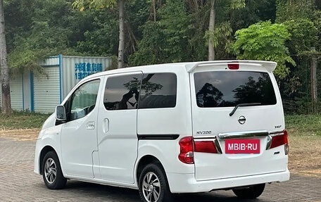 Nissan NV200, 2017 год, 1 815 000 рублей, 4 фотография