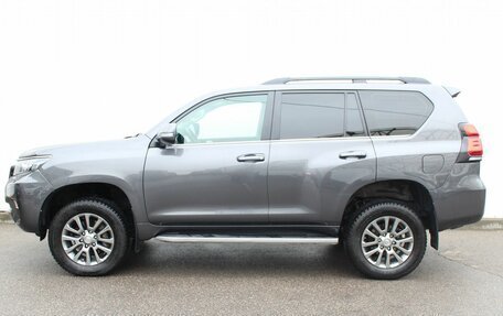 Toyota Land Cruiser Prado 150 рестайлинг 2, 2019 год, 5 250 000 рублей, 8 фотография