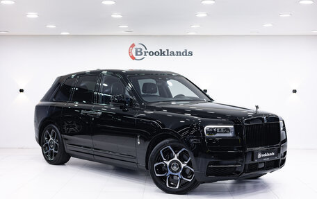 Rolls-Royce Cullinan, 2021 год, 49 990 000 рублей, 3 фотография