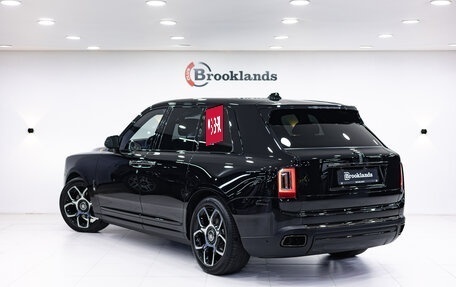 Rolls-Royce Cullinan, 2021 год, 49 990 000 рублей, 6 фотография