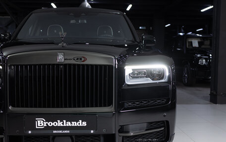 Rolls-Royce Cullinan, 2021 год, 49 990 000 рублей, 32 фотография