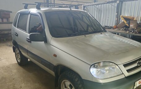 Chevrolet Niva I рестайлинг, 2006 год, 355 000 рублей, 1 фотография