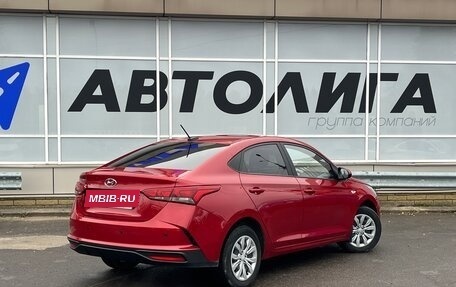 Hyundai Solaris II рестайлинг, 2021 год, 1 696 000 рублей, 2 фотография