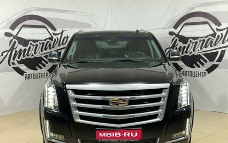 Cadillac Escalade IV, 2018 год, 5 999 000 рублей, 2 фотография