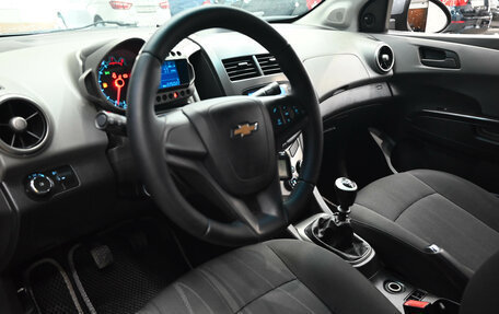 Chevrolet Aveo III, 2013 год, 640 000 рублей, 15 фотография