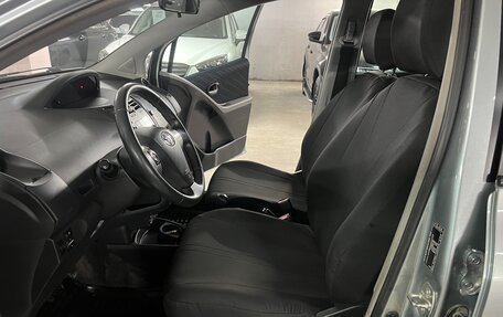 Toyota Yaris III рестайлинг, 2008 год, 795 000 рублей, 9 фотография