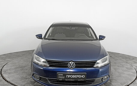 Volkswagen Jetta VI, 2011 год, 978 000 рублей, 2 фотография