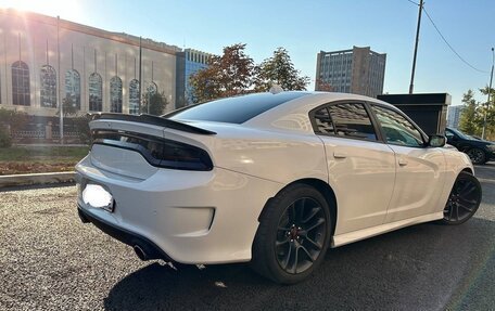 Dodge Charger, 2020 год, 7 100 000 рублей, 5 фотография