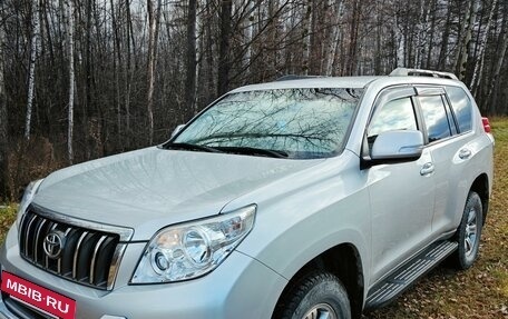 Toyota Land Cruiser Prado 150 рестайлинг 2, 2011 год, 3 550 000 рублей, 2 фотография