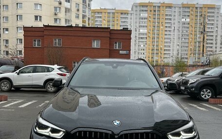 BMW X5, 2019 год, 6 800 000 рублей, 2 фотография