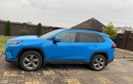 Toyota RAV4, 2019 год, 3 400 000 рублей, 3 фотография