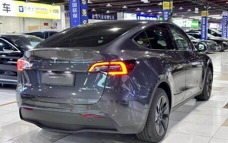 Tesla Model Y I, 2024 год, 4 300 000 рублей, 6 фотография