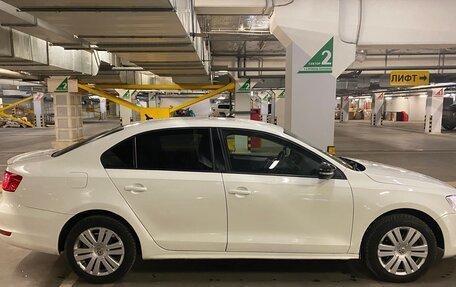 Volkswagen Jetta VI, 2013 год, 1 120 000 рублей, 4 фотография