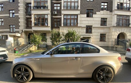 BMW 1 серия, 2008 год, 1 490 000 рублей, 4 фотография