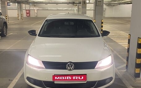 Volkswagen Jetta VI, 2013 год, 1 120 000 рублей, 5 фотография