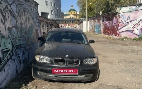 BMW 1 серия, 2007 год, 880 000 рублей, 3 фотография