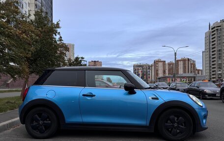 MINI Hatch, 2018 год, 1 790 000 рублей, 6 фотография