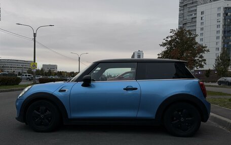 MINI Hatch, 2018 год, 1 790 000 рублей, 5 фотография