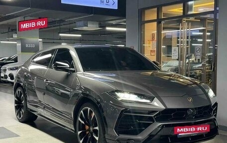 Lamborghini Urus I, 2022 год, 21 000 000 рублей, 2 фотография