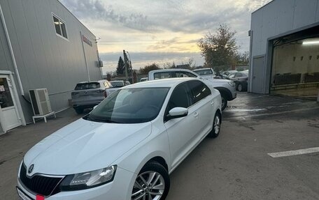 Skoda Rapid I, 2018 год, 1 347 000 рублей, 4 фотография