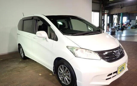 Honda Freed I, 2014 год, 1 540 222 рублей, 2 фотография