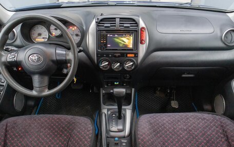 Toyota RAV4, 2004 год, 8 фотография