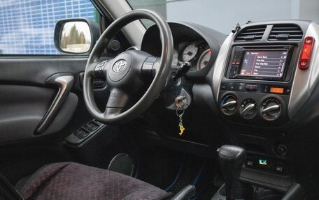 Toyota RAV4, 2004 год, 7 фотография