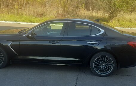 Genesis G70 I, 2018 год, 2 300 000 рублей, 4 фотография