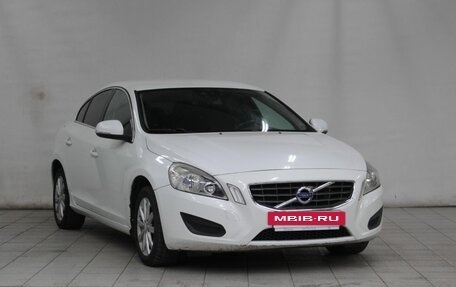 Volvo S60 III, 2012 год, 990 000 рублей, 3 фотография