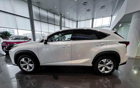 Lexus NX I, 2017 год, 4 575 000 рублей, 8 фотография