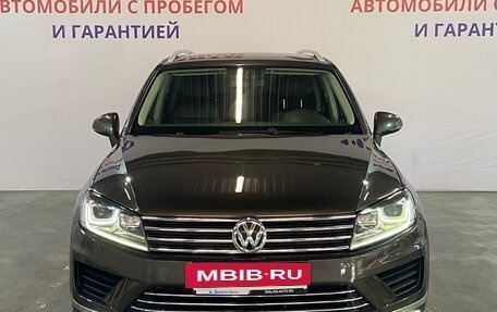 Volkswagen Touareg III, 2014 год, 2 710 000 рублей, 2 фотография