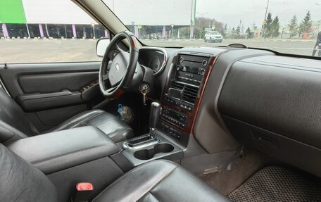 Ford Explorer IV, 2006 год, 1 100 000 рублей, 7 фотография