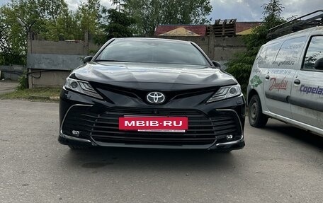 Toyota Camry, 2021 год, 4 500 000 рублей, 17 фотография