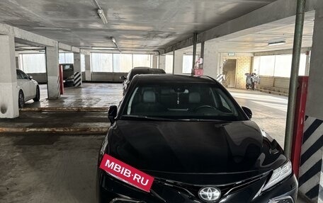 Toyota Camry, 2021 год, 4 500 000 рублей, 9 фотография