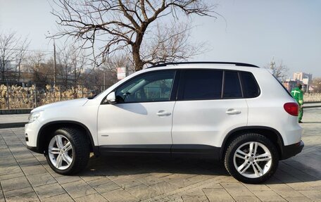 Volkswagen Tiguan I, 2011 год, 1 570 000 рублей, 3 фотография