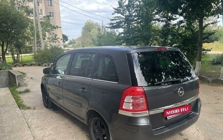 Opel Zafira B, 2011 год, 810 000 рублей, 8 фотография