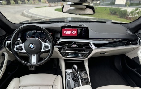 BMW 5 серия, 2020 год, 6 050 000 рублей, 14 фотография