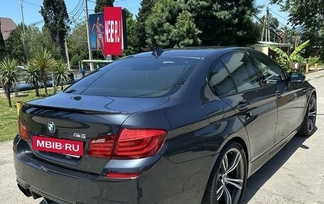 BMW M5, 2011 год, 3 800 000 рублей, 3 фотография