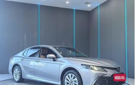 Toyota Camry, 2023 год, 3 590 000 рублей, 3 фотография