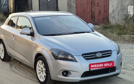 KIA cee'd I рестайлинг, 2009 год, 695 000 рублей, 3 фотография