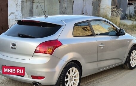 KIA cee'd I рестайлинг, 2009 год, 695 000 рублей, 6 фотография