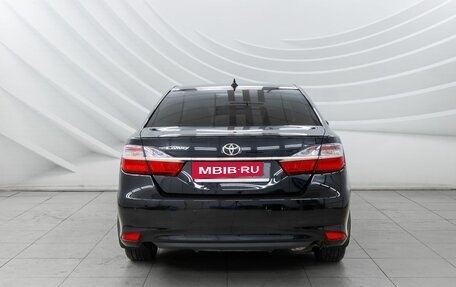 Toyota Camry, 2017 год, 2 298 000 рублей, 6 фотография