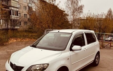 Mazda Demio III (DE), 2003 год, 379 999 рублей, 2 фотография