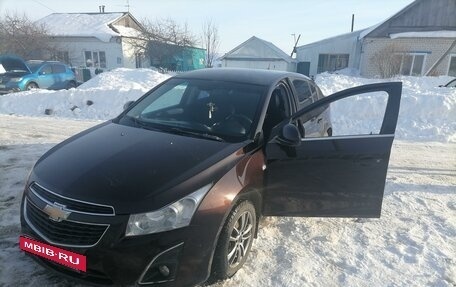 Chevrolet Cruze II, 2013 год, 850 000 рублей, 3 фотография