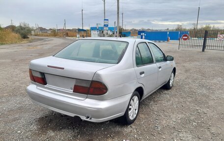 Nissan Almera, 1997 год, 250 000 рублей, 3 фотография