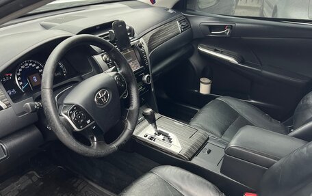 Toyota Camry, 2011 год, 1 700 000 рублей, 6 фотография